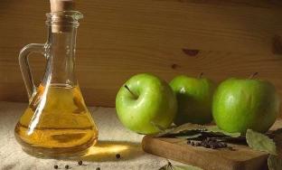 Apple-vinegar-enables-significantly-improve-circulation-blood
