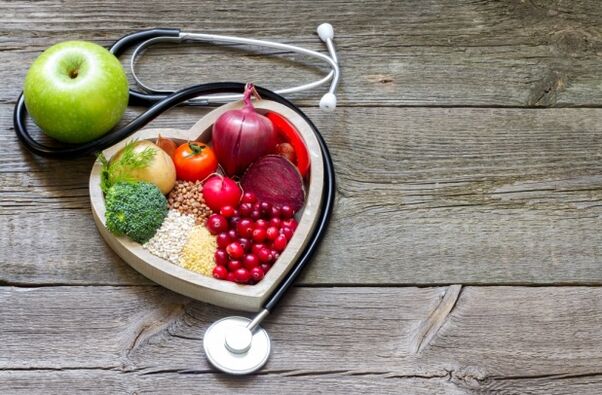 A balanced healthy diet is the key to successful treatment of varicose veins