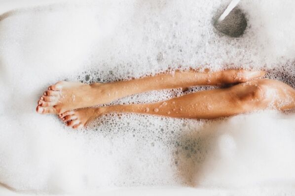 taking a bath after surgery for varicose veins